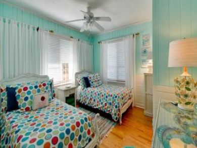 North Anna Maria Island Vacation Cottage with Lovely pool